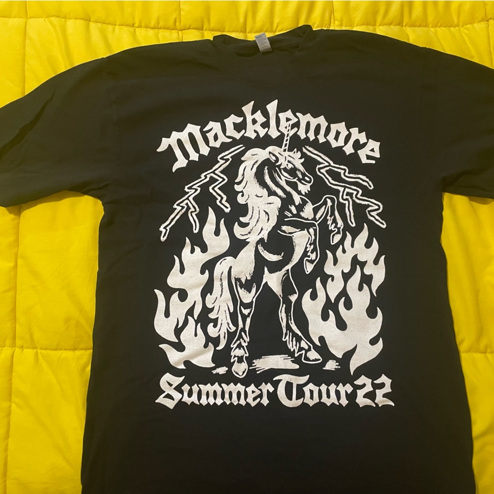 NWT- Macklemore ‘22 Summer Tour T